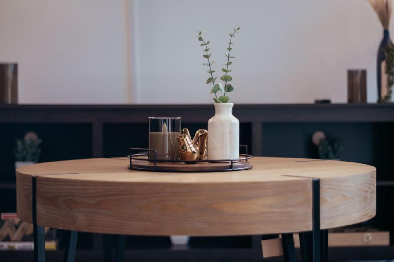 Apartment Rustic Meets Modern 2br 2ba Greenville